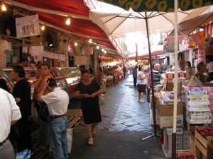 TravelWithaCouple Unny Bindhu Catania Market