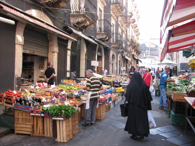 TravelWithaCouple Unny Bindhu Catania Market , Sicily, Italy